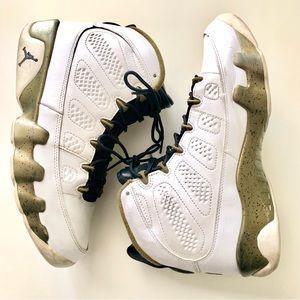 JORDAN | Air Jordan Retro 23 | Size: 9